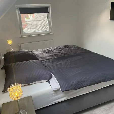 Gemuetliche Ferien- Und Monteurwohnung In Stadtnaehe Apartment *
